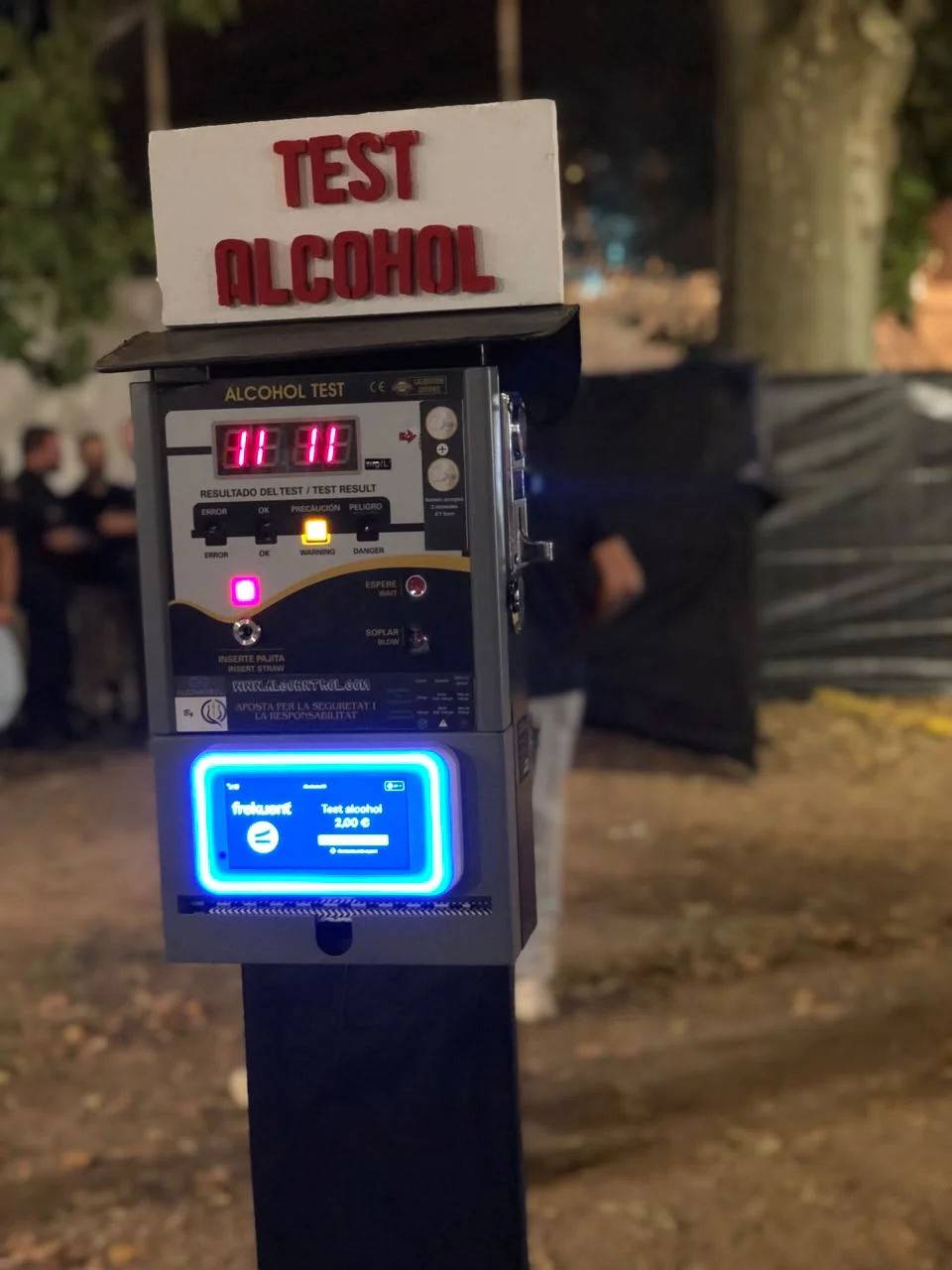 Detalle del equipo de test de alcohol